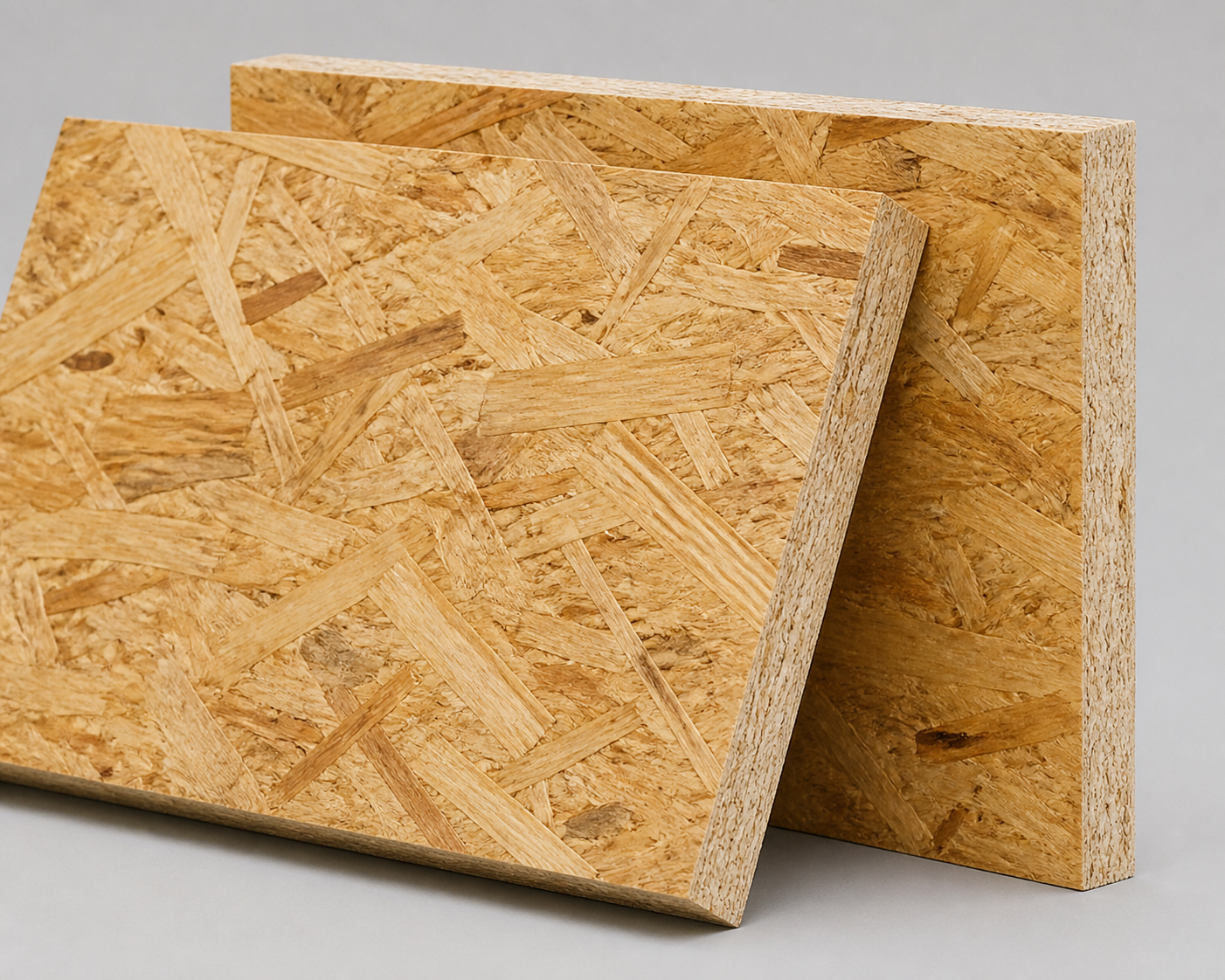 OSB-Platte mit sichtbarer stumpfer Kante